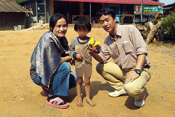 An unprivileged child needs help.
